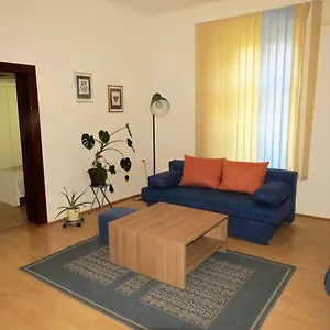 Stoja Pula